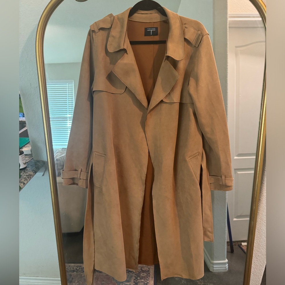T Tahari Long Sleeve Belted Faux Leather Suede